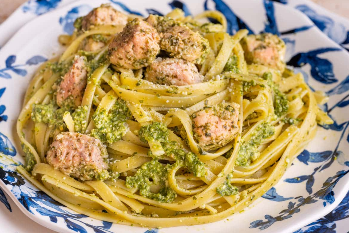 Salmon And Pesto Linguine
